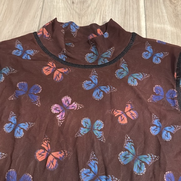 Butterfly Top - Picture 6 of 7